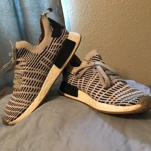 Adidas NMD R1 Primknit Zebra colorway size 9.5